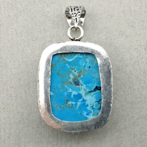 Magnesite turquoise pendant 24x20 mm no 16 Magnesite turquoise pendant 24x20 mm no 16