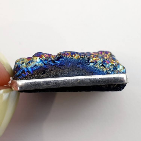 Titanium quartz pendant 28x22 mm no. 76 Titanium quartz pendant 28x22 mm no. 76