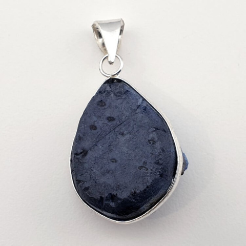 Titanium quartz pendant 29x23 mm no 78 Titanium quartz pendant 29x23 mm no 78