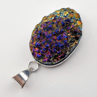 Titanium quartz pendant 30x21 mm no. 153