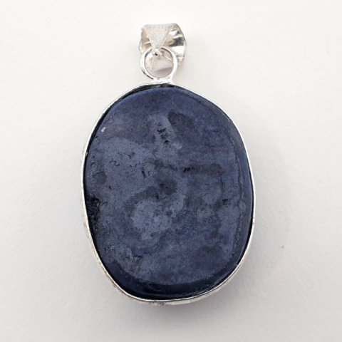 Titanium quartz pendant 30x23 mm no. 122 Titanium quartz pendant 30x23 mm no. 122