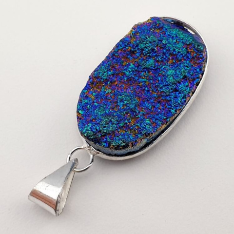 Titanium quartz pendant 31x19 mm no 131 Titanium quartz pendant 31x19 mm no 131
