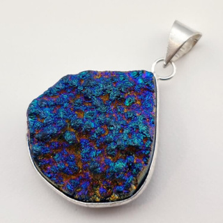 Titanium quartz pendant 31x28 mm no. 125
