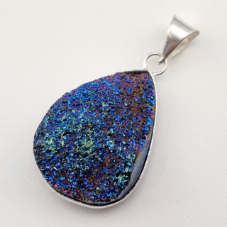 Titanium quartz pendant 32x23 mm no. 130