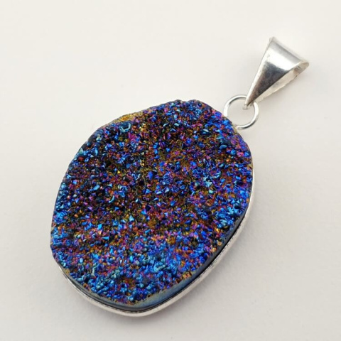 Titanium quartz pendant 32x25 mm no. 113 Titanium quartz pendant 32x25 mm no. 113