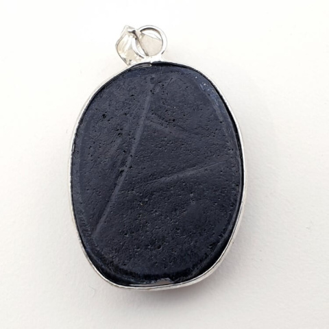 Titanium quartz pendant 33x26 mm no 111 Titanium quartz pendant 33x26 mm no 111