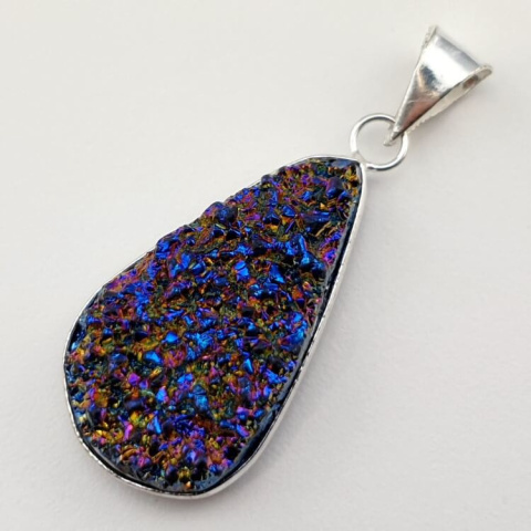 Titanium quartz pendant 34x20 mm no. 154 Titanium quartz pendant 34x20 mm no. 154