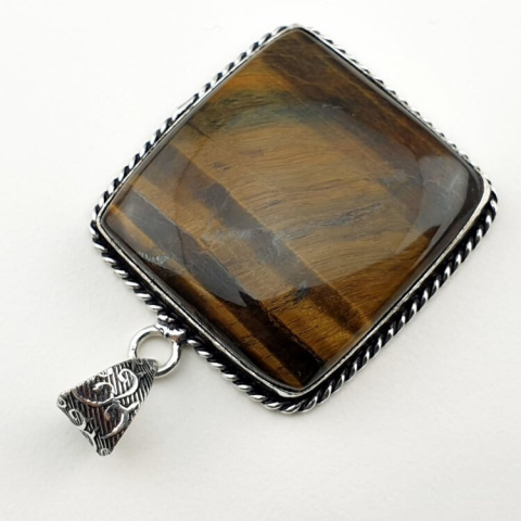 Tygrysie oko zawieszka 28x27 mm nr 20 Tygrysie oko zawieszka 28x27 mm nr 20