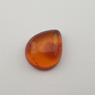 Bursztyn bałtycki kaboszon 12x10 mm nr 342