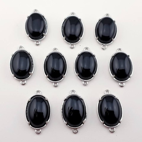 Onyx black agate link 25x15 mm 1 pcs Onyx black agate link 25x15 mm 1 pcs