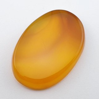 Yellow onyx cabochon 39x27 mm no. 15
