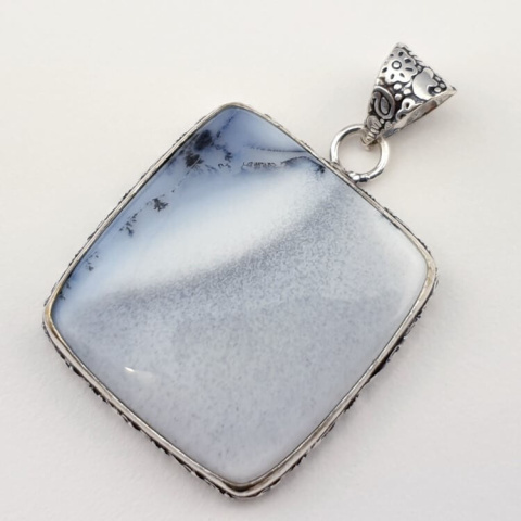 Agate dendrite pendant 32x30 mm no. 32 Agate dendrite pendant 32x30 mm no. 32