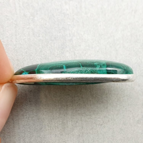 Malachite pendant 33x18 mm no 129 Malachite pendant 33x18 mm no 129