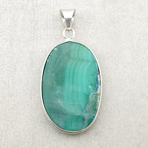 Malachite pendant 36x24 mm no 107 Malachite pendant 36x24 mm no 107