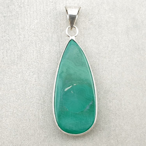 Malachite pendant 38x18 mm no 125 Malachite pendant 38x18 mm no 125