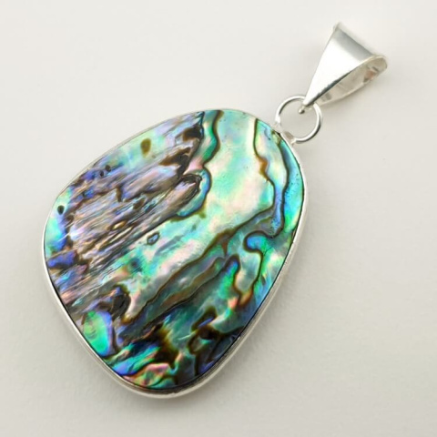 Paua abalone pendant 30x26 mm no 139 Paua abalone pendant 30x26 mm no 139