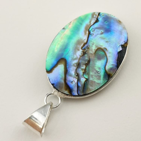 Paua abalone pendant 31x23 mm no 134 Paua abalone pendant 31x23 mm no 134