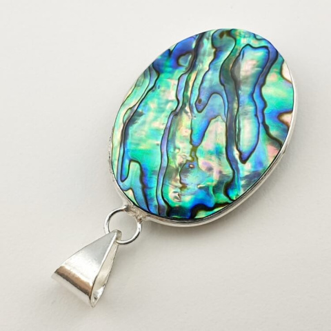 Paua abalone pendant 32x24 mm no 129 Paua abalone pendant 32x24 mm no 129