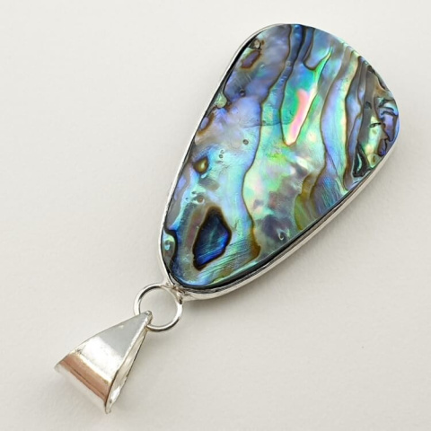 Paua abalone pendant 33x21 mm no 212 Paua abalone pendant 33x21 mm no 212