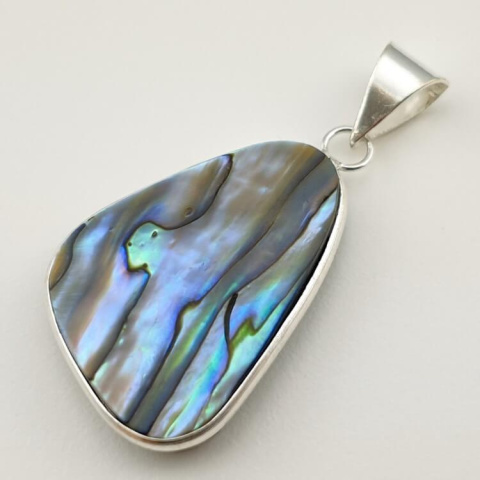 Paua abalone zawieszka 33x23 mm nr 211 Paua abalone zawieszka 33x23 mm nr 211