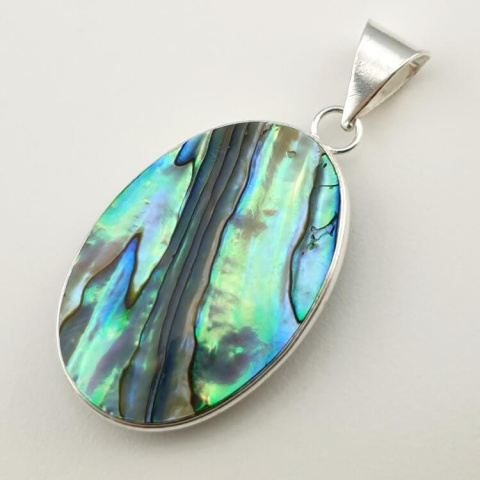 Paua abalone pendant 34x24 mm no 132 Paua abalone pendant 34x24 mm no 132