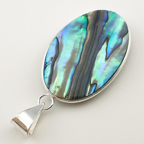 Paua abalone pendant 34x24 mm no 132 Paua abalone pendant 34x24 mm no 132