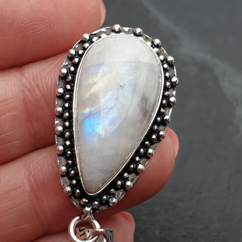 Moonstone pendant 27x14 mm no 137 Moonstone pendant 27x14 mm no 137
