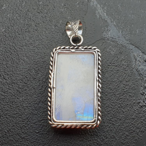 Moonstone pendant 27x16 mm no 174 Moonstone pendant 27x16 mm no 174