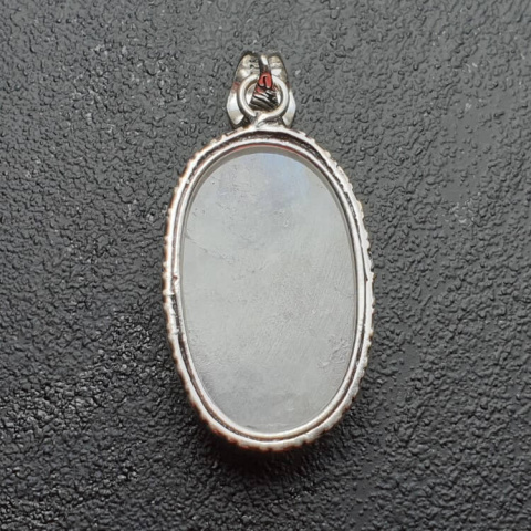 Moonstone pendant 29x19 mm no 142 Moonstone pendant 29x19 mm no 142