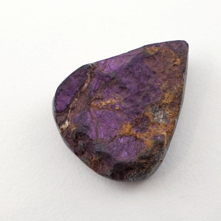 Purpurite raw cabochon 24x20 mm no 108
