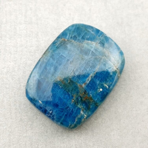 Apatite cabochon 24x19 mm no. 107 Apatite cabochon 24x19 mm no. 107