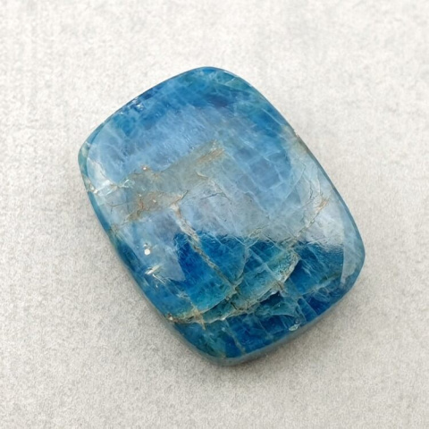 Apatite cabochon 24x19 mm no. 107 Apatite cabochon 24x19 mm no. 107
