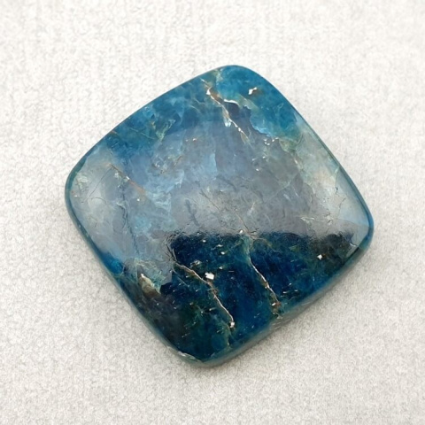 Apatite cabochon 25x25 mm no. 119 Apatite cabochon 25x25 mm no. 119