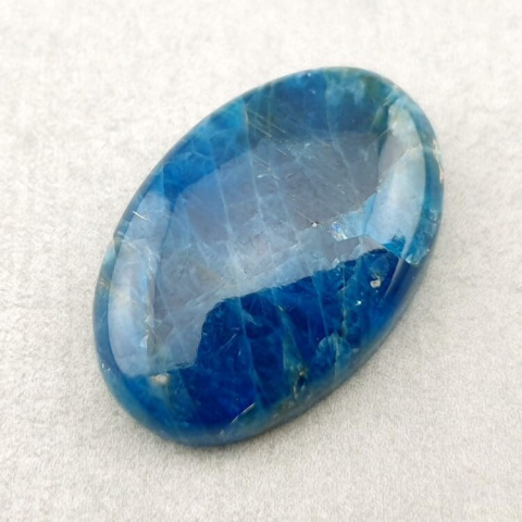 Apatite cabochon 28x18 mm no. 128 Apatite cabochon 28x18 mm no. 128