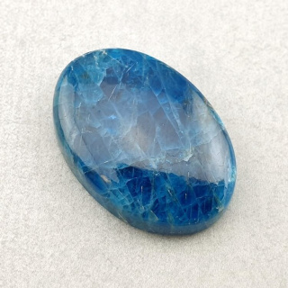 Apatite cabochon 28x19 mm no. 154
