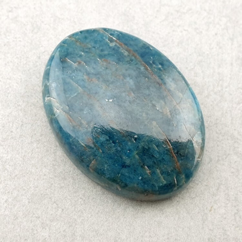 Apatite cabochon 29x21 mm no. 92 Apatite cabochon 29x21 mm no. 92