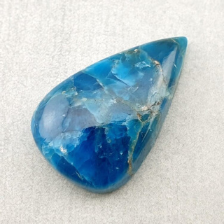 Apatite cabochon 31x19 mm no. 138
