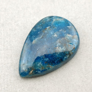 Apatite cabochon 31x21 mm no. 121