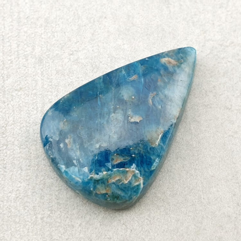 Apatite cabochon 32x21 mm no 94 Apatite cabochon 32x21 mm no 94