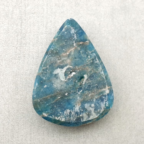 Apatite cabochon 32x23 mm no 139 Apatite cabochon 32x23 mm no 139