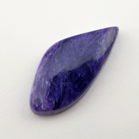Czaroit kaboszon 26x13 mm nr 104 Czaroit kaboszon 26x13 mm nr 104