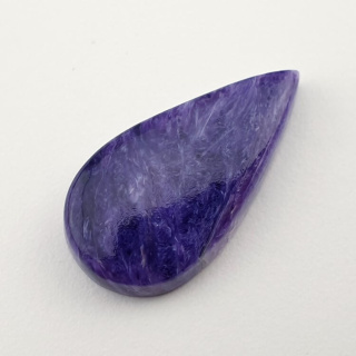 Czaroit kaboszon 27x14 mm nr 144
