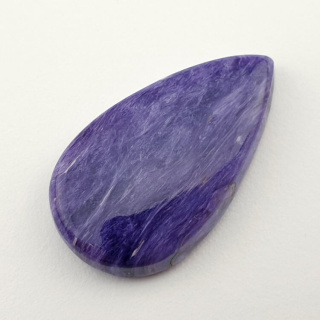 Czaroit kaboszon 31x18 mm nr 142