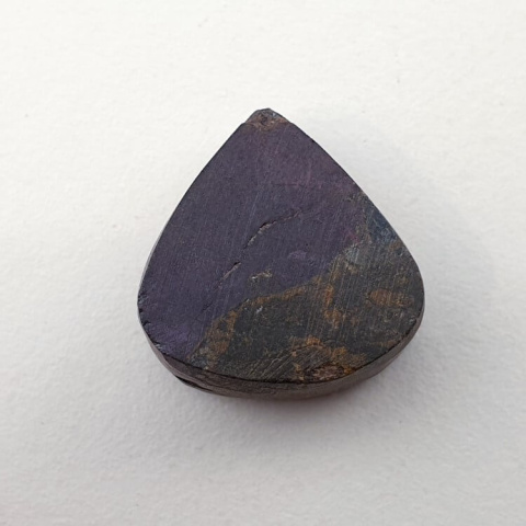Purpurite raw cabochon 17x16 mm no. 187 Purpurite raw cabochon 17x16 mm no. 187