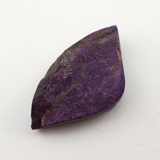 Purpurite raw cabochon 28x16 mm no 163