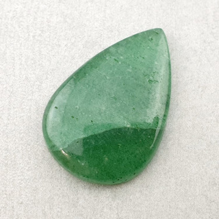Green jade cabochon 31x21 mm no 53