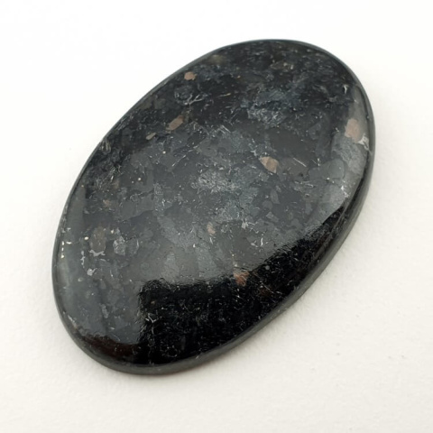 Nuummit cabochon 30x19 mm no 8 Nuummit cabochon 30x19 mm no 8