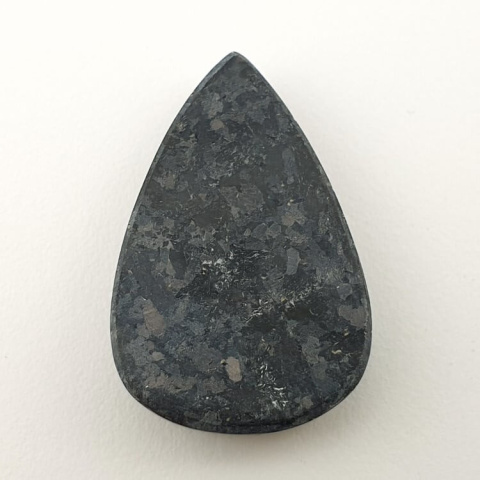 Nuummit cabochon 31x20 mm no. 15 Nuummit cabochon 31x20 mm no. 15