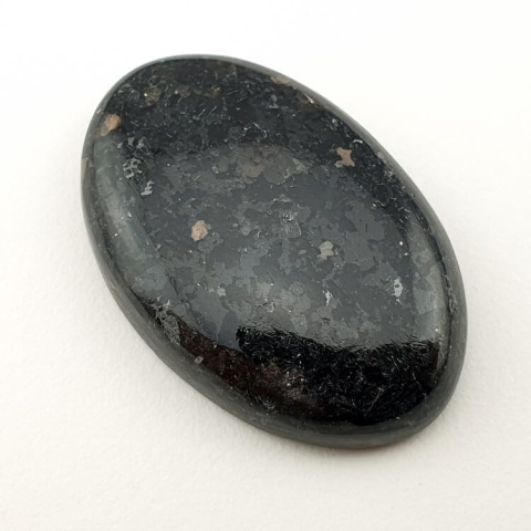 Nuummit cabochon 32x20 mm no 12 Nuummit cabochon 32x20 mm no 12