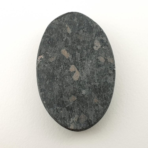Nuummit cabochon 32x20 mm no 12 Nuummit cabochon 32x20 mm no 12
